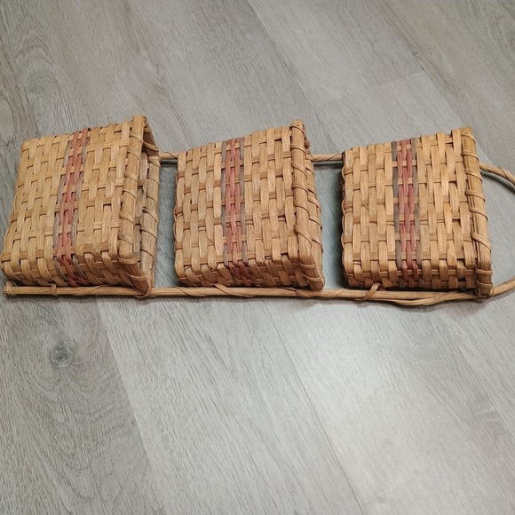 Vintage Wicker Wall Decor Mail Letter Bill Holder 3 Tier Cottagecore Country - Picture 2 of 7